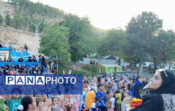 برگزاری جشنواره پرواز بادبادک ها در شیروان