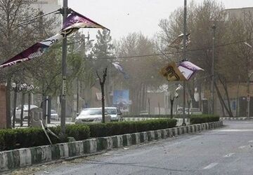 باد شدید در راه تهران