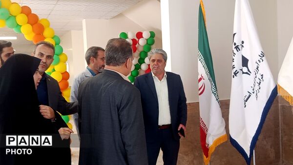 بازدید رییس سازمان آموزش و پرورش استثنایی خراسان رضوی از پروژه مدرسه «روزبه حمیدی»