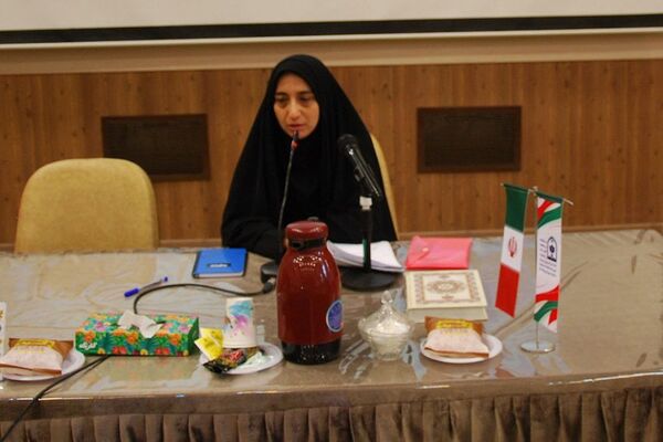 جلسه هم‌اندیشی سر گروه‌های گروه آموزشی کیفیت بخشی فعالیت‌های پرورشی مناطق ۲۱ گانه شهرستان‌های تهران