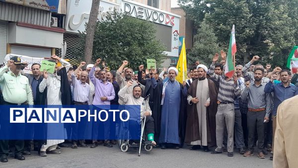  حضور بی نظیر مردن نیشابور در راهپیمایی بر علیه حمله رژیم صهیونسیتی