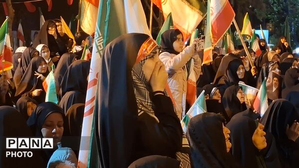 آیین وداع با پیکر دانش آموز شهید محمد حسین دهقان در قم