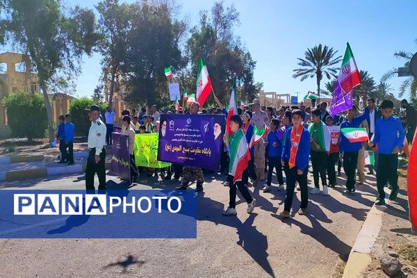 حضور  پرشور مردم بوموسی در راهپیمایی ۲۲بهمن 