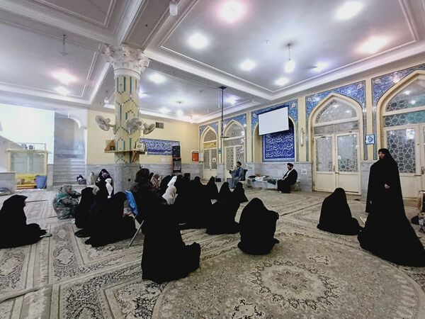 اعتکاف رمضانیه نوجوانان در قم