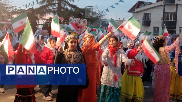  پژواک پرتاب ماهواره‌های ایرانی در دبستان نرجس ناحیه یک کرج 