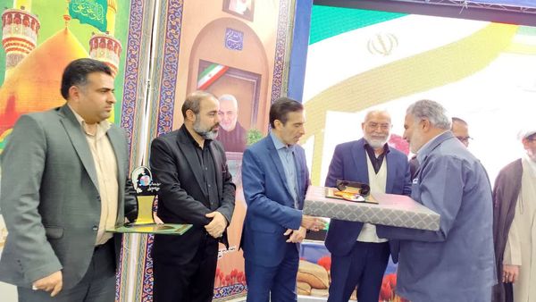 گردهمایی بزرگ پیشکسوتان جهاد و شهادت کارون با یاد یاران آسمانی؛ سردار سلیمانی و سردار تقوی‌فر