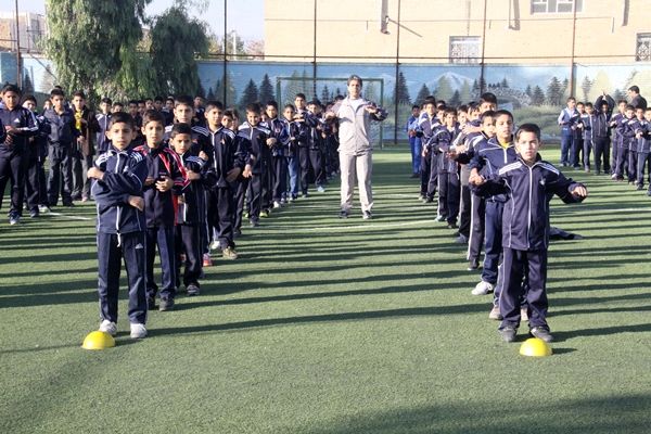 ورزش صبحگاهی در مدارس گامی کوچک برای سلامت دانش‌آموزان است