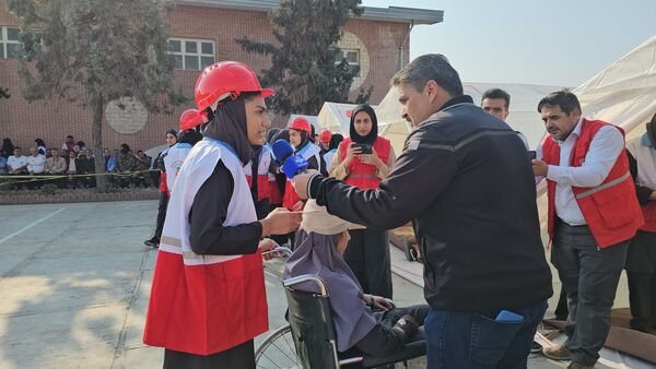 برگزاری مراسم متمرکز مانور زلزله و ایمنی مدارس در سرخنکلاته