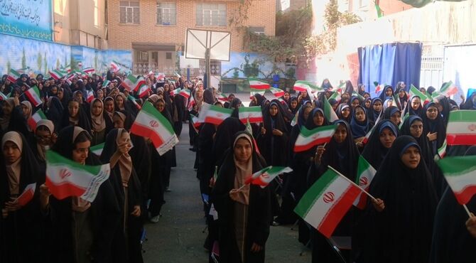 پویش «همکلاسی سلام» در جهت شاداب‌سازی مدارس منطقه ۱۲