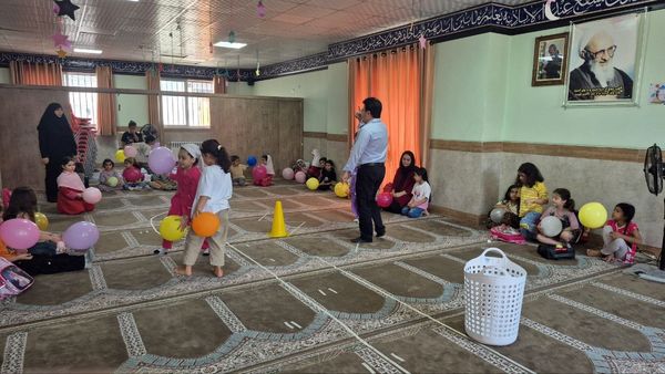 کلاس هوش و مهارت دانش آموزان و اولیای پایه اول در آمل