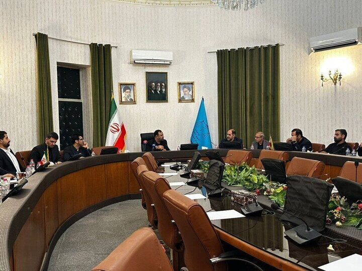 دادستان تهران: با افرادی که نسبت به رفع تعهدات ارزی خود عمل نکنند، برخورد قاطع می‌شود