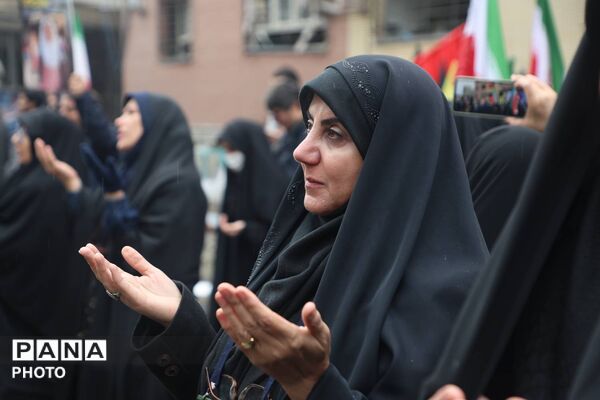 مدرسه بی‌پناه، دانش‌آموز بی‌گناه
