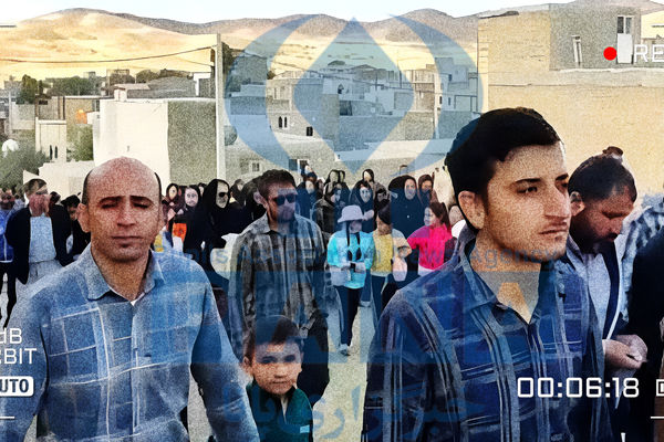 پیاده‌روی خانوادگی در بلبان‌آباد به مناسبت هفته دفاع مقدس برگزار شد