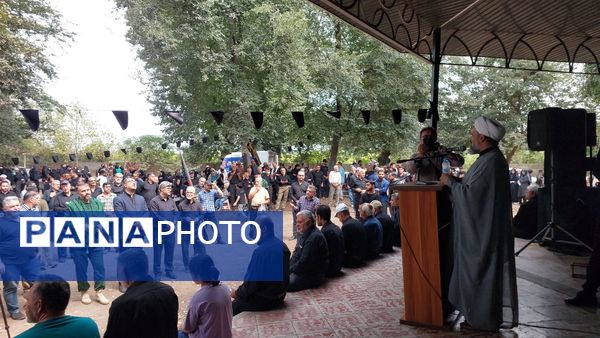 عشق‌به امام حسین همواره در دلهاست