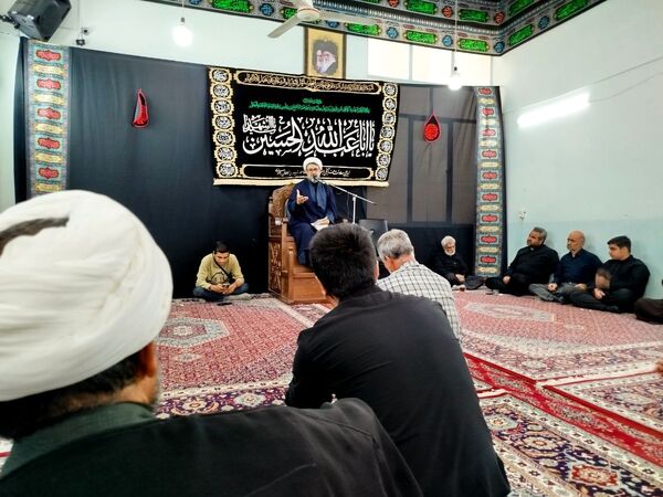 مجلس عزای حسینی در حوزه علمیه امام صادق (ع) کاشمر