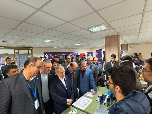  اختتامیه دهمین جشنواره کشوری نوجوان خوارزمی در مشهد