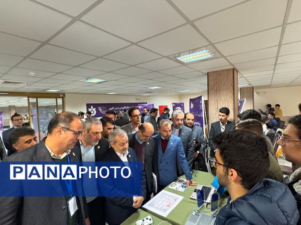  اختتامیه دهمین جشنواره کشوری نوجوان خوارزمی در مشهد