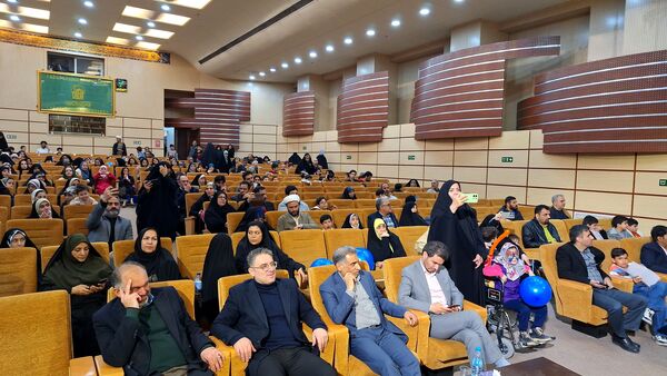 آیین تجلیل از منتخبین مسابقات قرآنی ناحیه ۶ مشهد