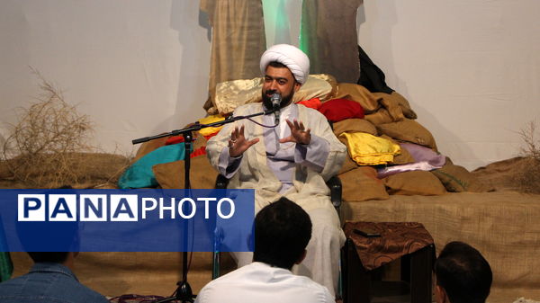 اختتامیه مسابقه کتابخوانی انجمن عقاب‌ها در یزد