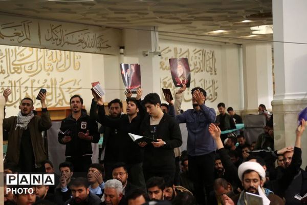 مراسم احیاء نخستین شب قدر در حرم حضرت معصومه(س)