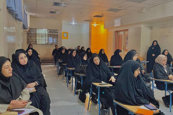 تمرکز بر ارتقای مهارت‌های مدیریتی و آموزشی در کارگاه‌های توانمندسازی ورامین