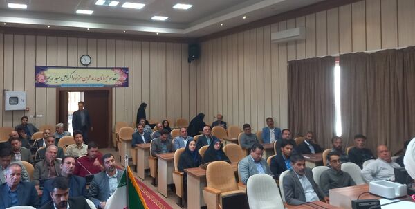 جلسه شورای آموزش و پرورش در شهرستان زاوه