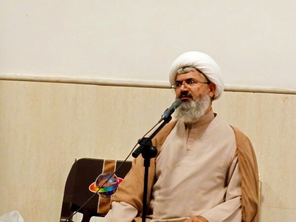اعضای انجمن اسلامی با امام جمعه کاشمر دیدار کردند