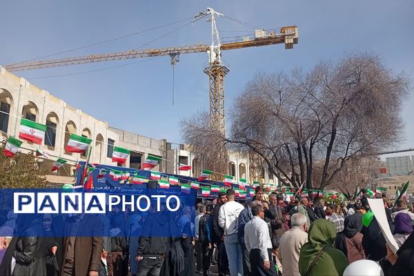 ما تا آخر پای کار نظام هستیم 