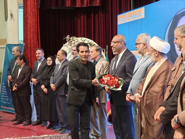 آیین گرامیداشت هفته معلم درکرمانشاه