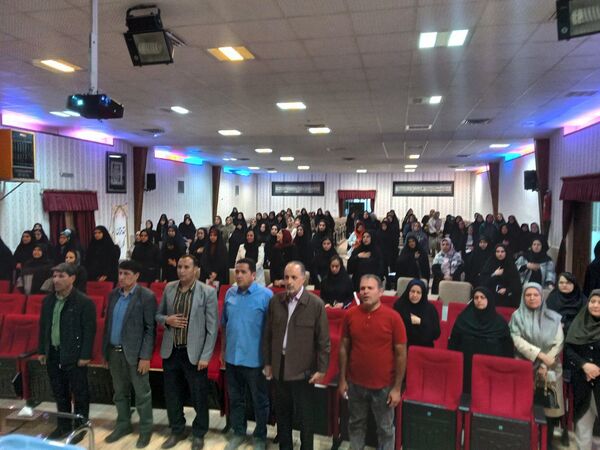 اولین جلسه مشاوره‌ای تحصیلی دبیرستان نمونه فرهنگ حاج حسین عربخانی