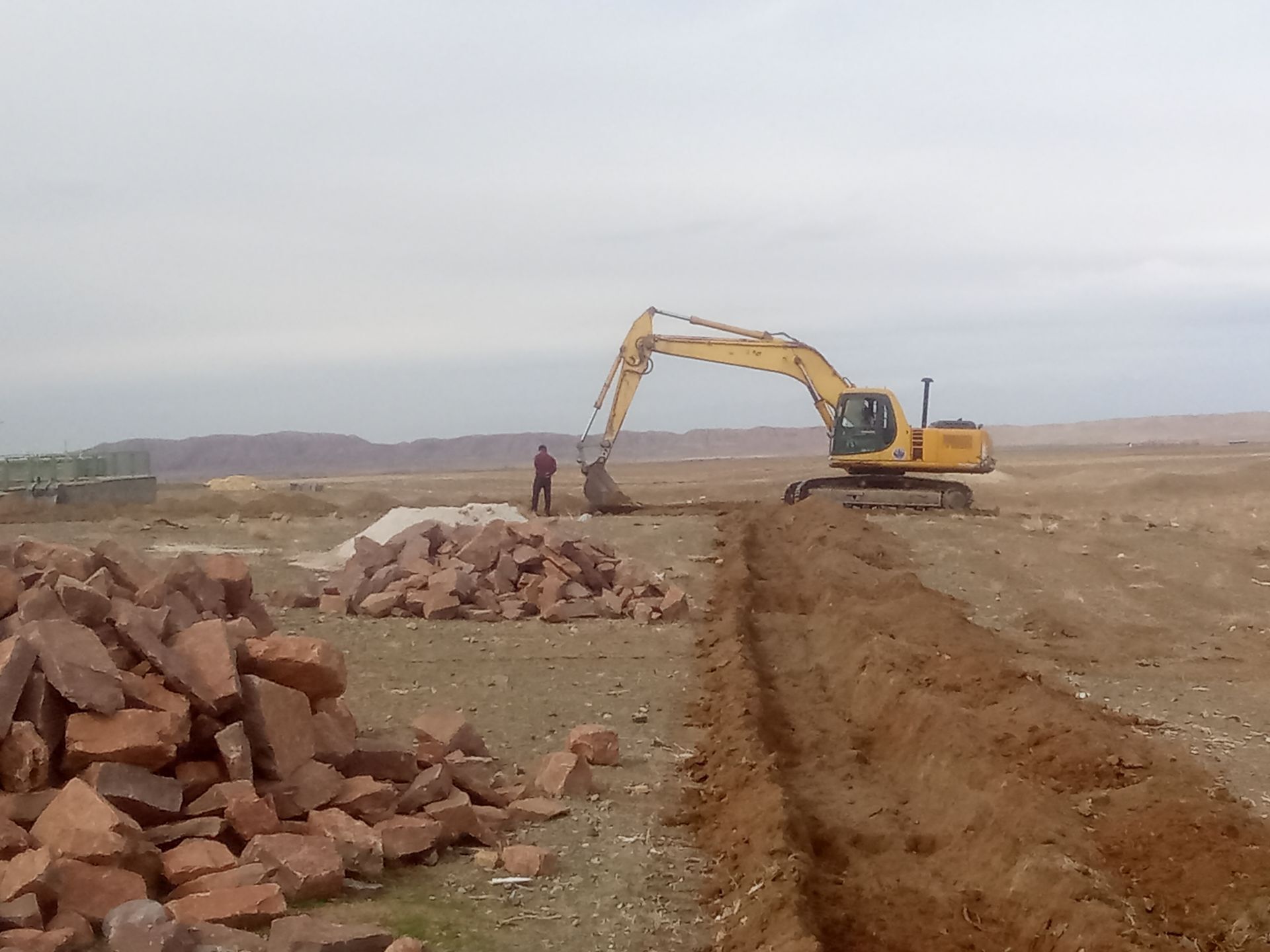توسعه زیرساخت‌های آموزشی در روستای درخت سنجد