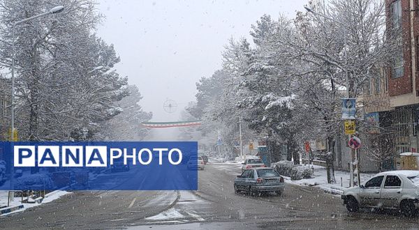 شهر نیشابور سفید پوش شد 