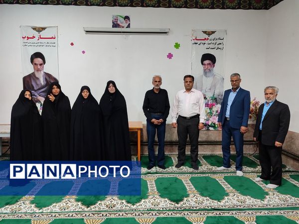 بازدید مسئولان اداره آموزش و پرورش خلیل‌آباد از پروژه‌های مهر 