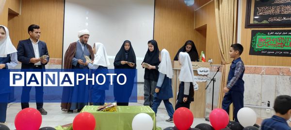 آیین تجلیل از برگزیدگان پویش غدیر در کانون سمیه شهرستان شیروان