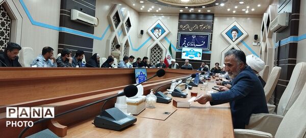 جلسه هیات امنای یادمان‌های شهدای گمنام استان قم