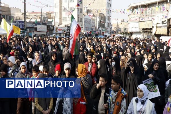 راهپیمایی ۲۲ بهمن در شهرستان پاکدشت 