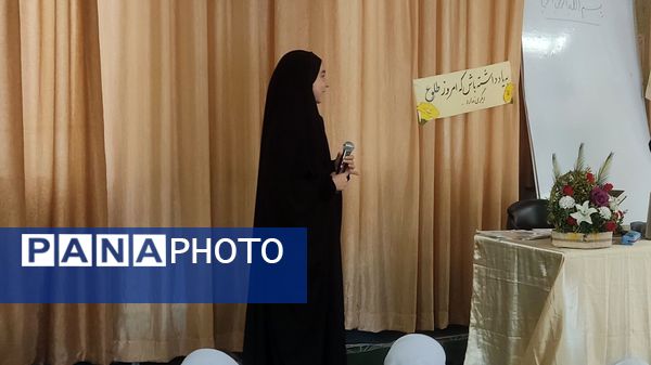 جلسه گفتمان دینی در دبستان شهید رجبی ۲ ناحیه شش مشهد 
