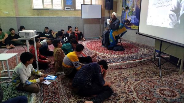 مراسم معنوی اعتکاف دانش‌آموزی در حسن‌آباد جرقویه علیا 