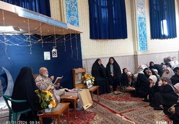 حضور پدر شهیده کرباسی در رزمایش بزرگ اعتکاف دانش‌آموزی 