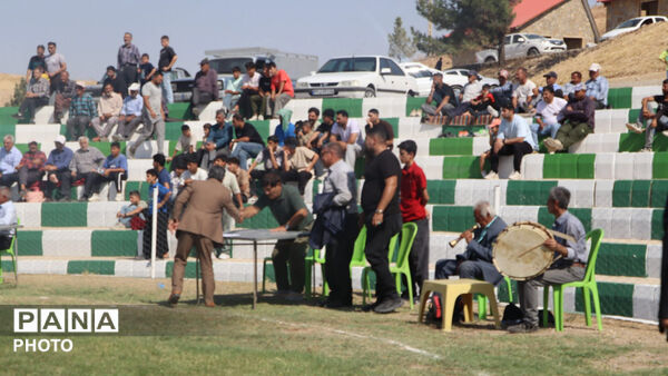 برگزاری مسابقات کشتی باچوخه در آشخانه