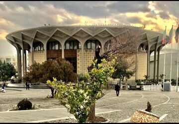 تئاتری‌ها به یاد ایران گرد هم آمدند