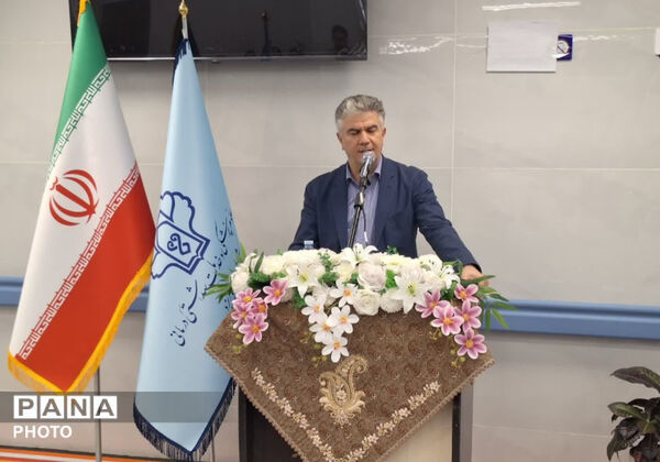 افتتاح نیروگاه خورشیدی ،گلخانه و طرح توسعه بیمارستان آیت الله خاتمی همزمان با هفته دولت