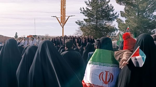 راهپیمایی ۲۲ بهمن در رباط‌سنگ، تجدید بیعت مردم با انقلاب