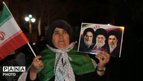 برگزاری هفدهمین شب عزاداری رهبر انقلاب اسلامی در نورآباد