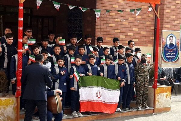 فرزندان ایران از مدارس شهریار تا راهپیمایی