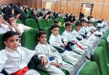 اختتامیه طرح جوانه‌های صالحین(ورزشی) در بروجن