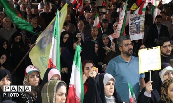 هفتاد و نهمین شب حضور نظرآبادی‌ها؛ روایت تپش یک شهر