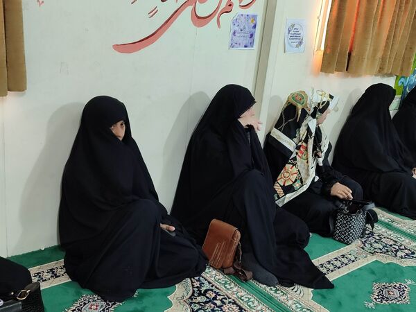 برگزاری جلسه آموزش خانواده در دبستان شاهد حاج تقی آقا بزرگ مشهد