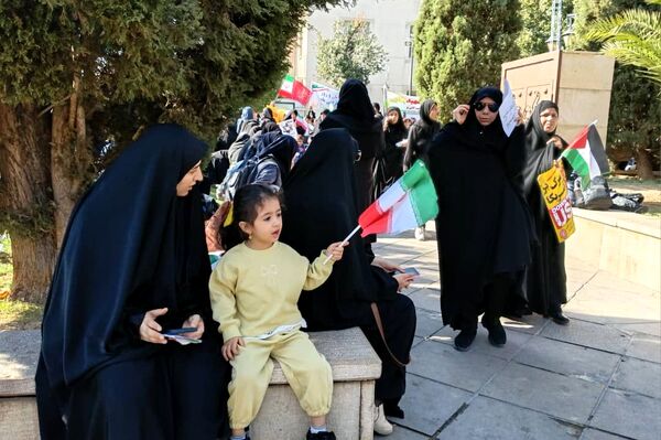 13 آبان؛ تجلی بیداری و استکبارستیزی دانش‌آموزان