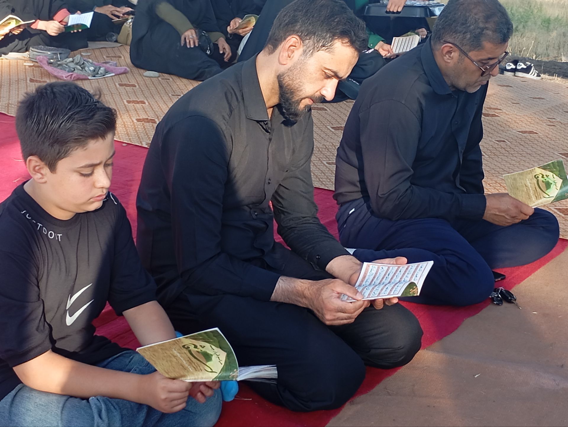 نماز استغاثه به امام زمان در محل حدیث سلسله الذهب